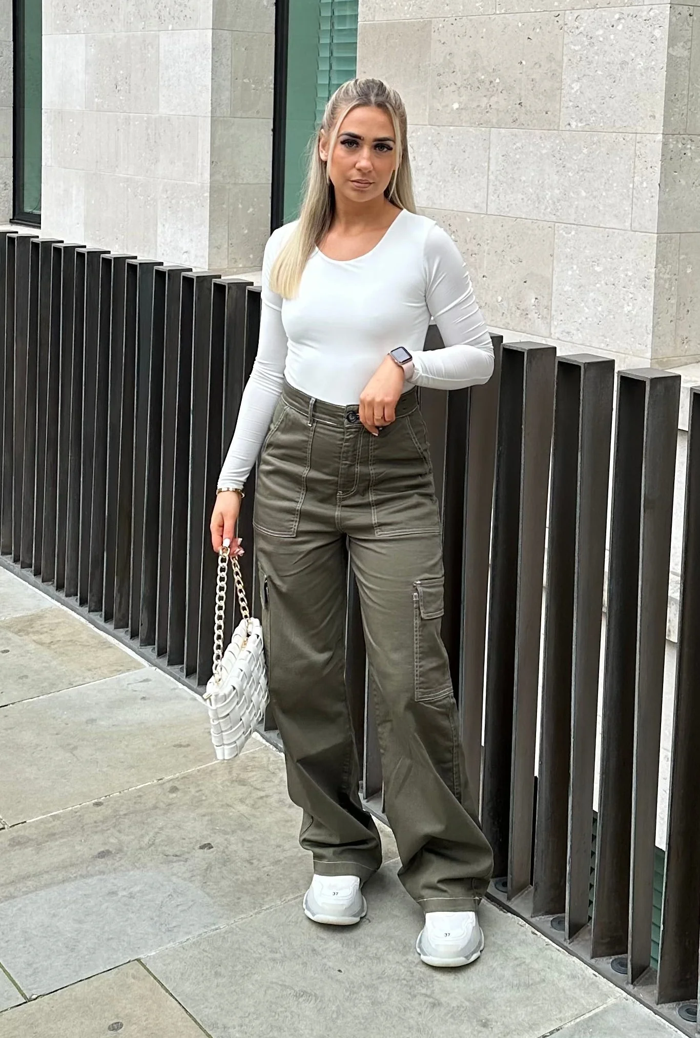 Pantalon Cargo Vert Wide Leg Taille Haute - Image 4