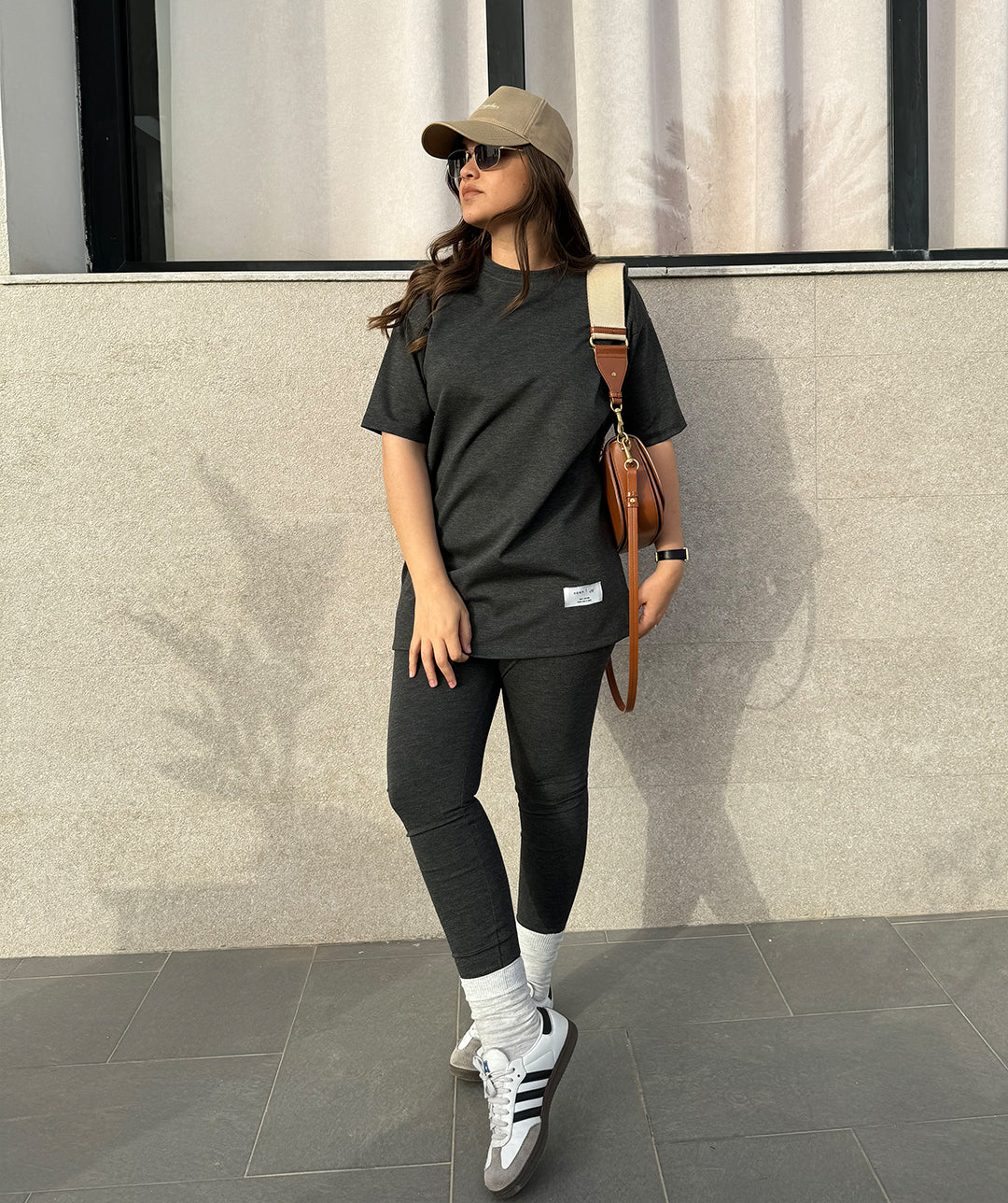 Ensemble Flex Oversized T-Shirt + Leggings - Image 13