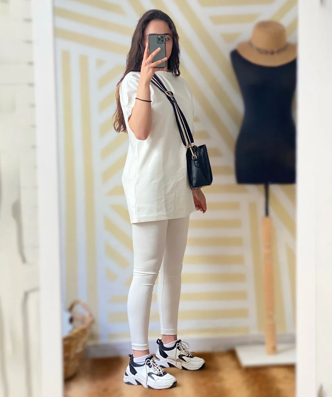 Ensemble Flex Oversized T-Shirt + Leggings - Image 18