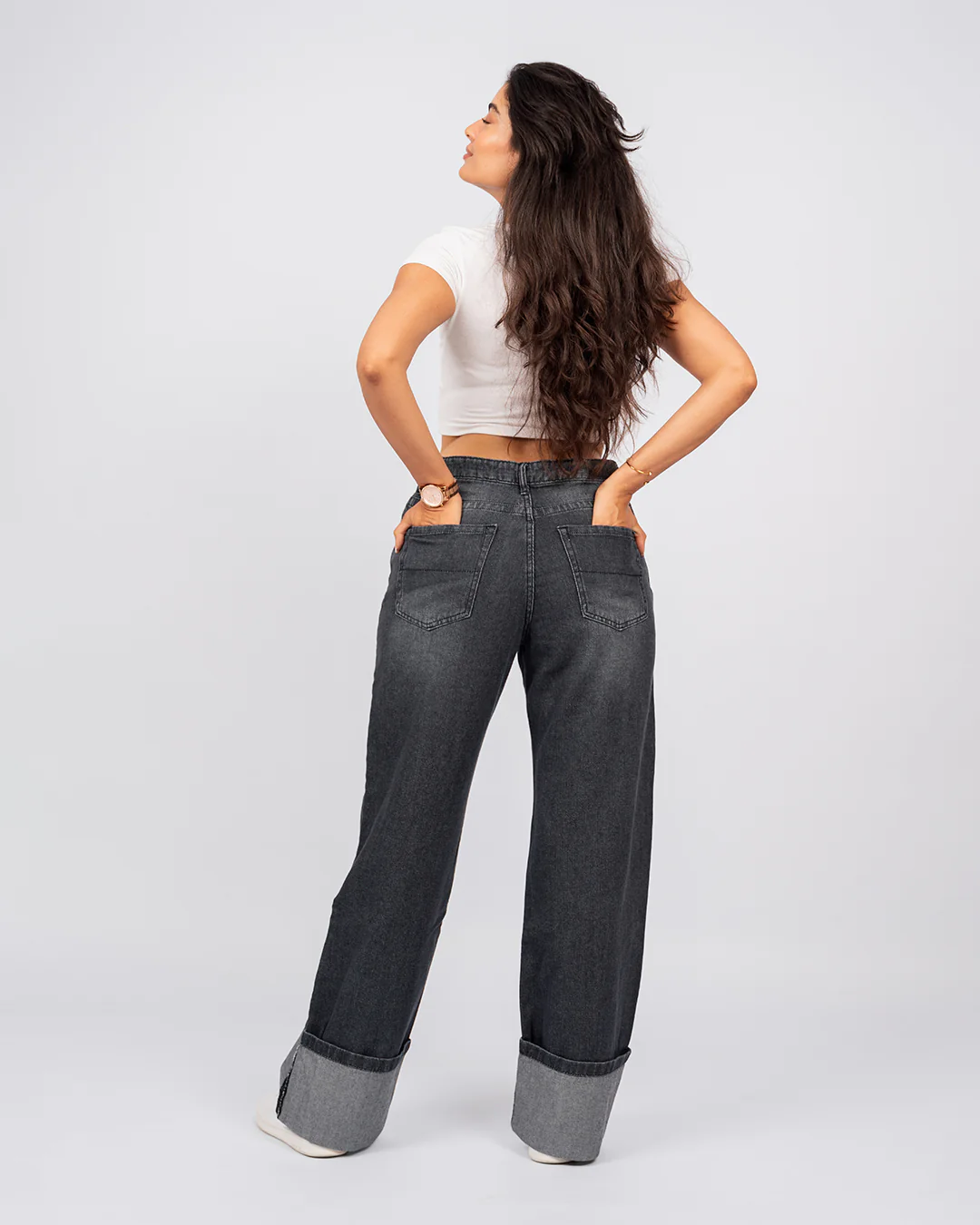 Jean Baggy Droit Taille Haute Délavé Avec Revers - Image 9